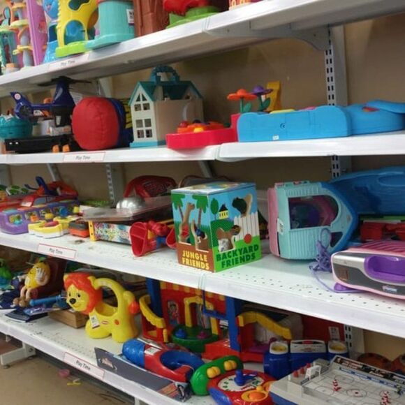 Kids Toys Mystery Box - Assortment of Kids Toys 5-7 Kids Toys - Picture 2 of 2